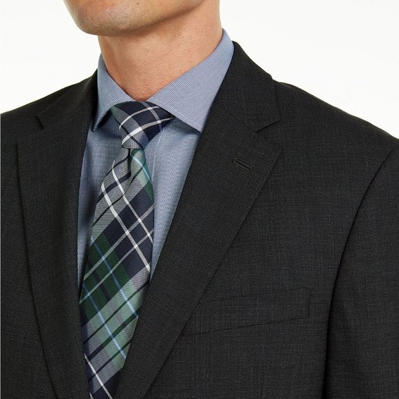 Tommy Hilfiger's THFlex suit - Picture 3 of 9